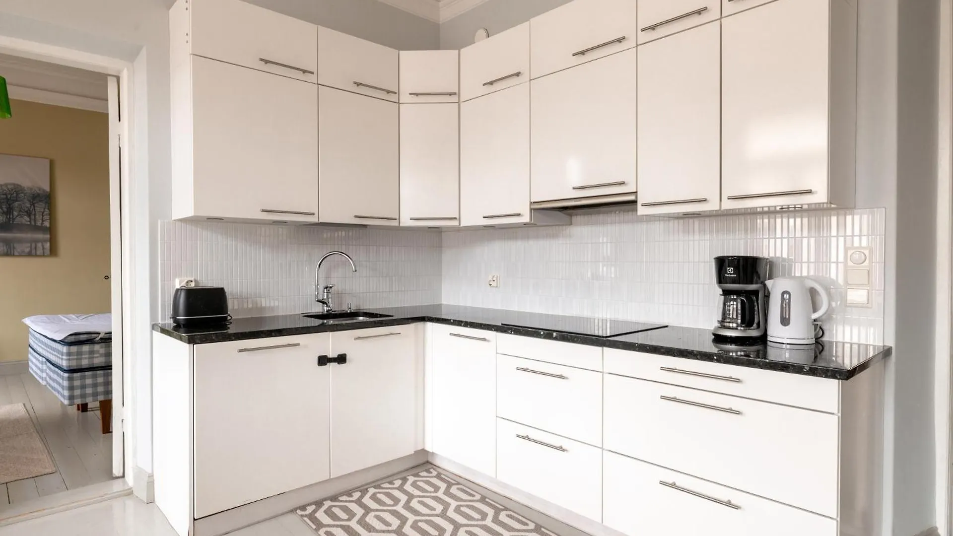 2Ndhomes Luxurious 127 M2 3Br Top Floor Apartment In Historically Valuable Building In Helsinki City Center